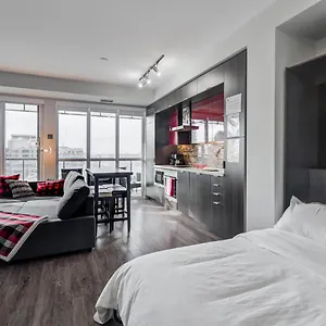 Cn Lovers Apartment Toronto